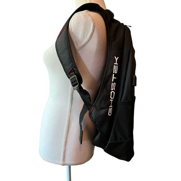 Ghostek NRGbag 2  Black Tech Backpack NWT - Picture 2 of 16